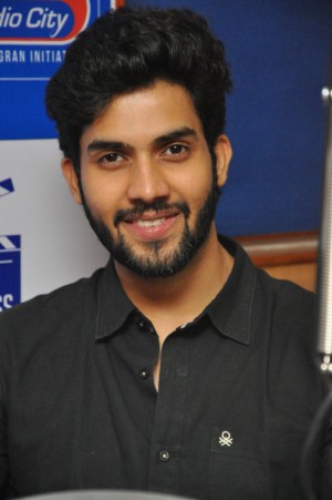 Kaadhali movie 1st Song Launch