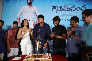 Gautham Nanda (aka) GauthamNanda