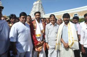 Gautham Nanda (aka) GauthamNanda