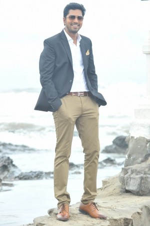 Meda Meeda Abbayi (aka) MedaMeedaAbbayi