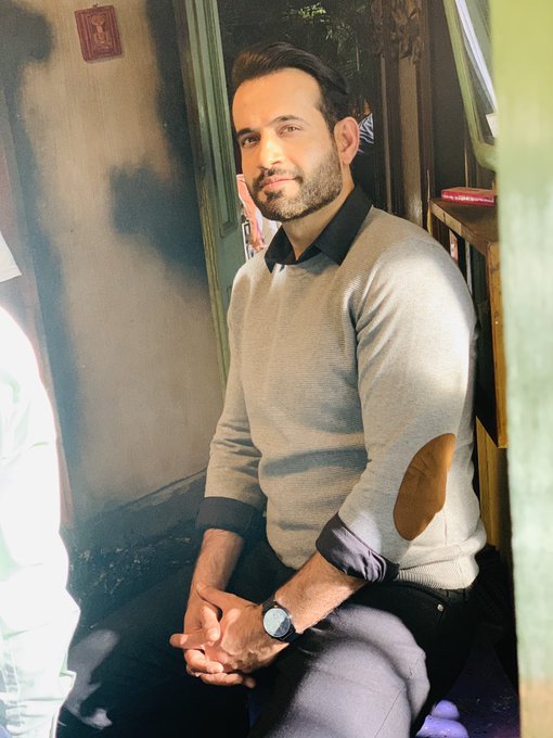 Ultra-stylish looks of cricketer Irfan Pathan from Chiyaan Vikram's Cobra is going viral