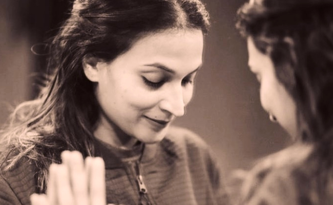 Wife Aishwarya Rajinikanth shares a sneak-peek into Dhanush's midnight birthday bash, latest pic go viral