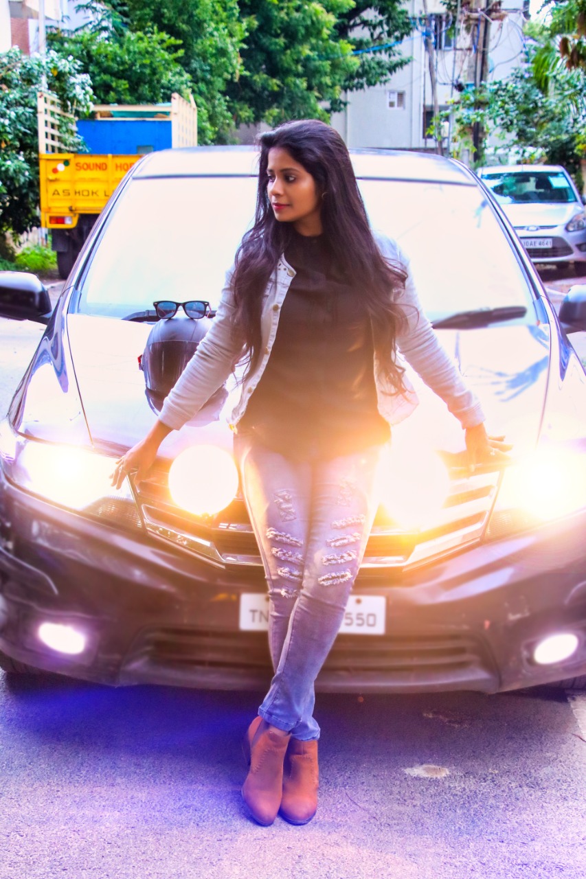 Popular Bigg Boss 3 actress riding Pulsar bike and driving car goes viral ft Jangiri Madhumitha