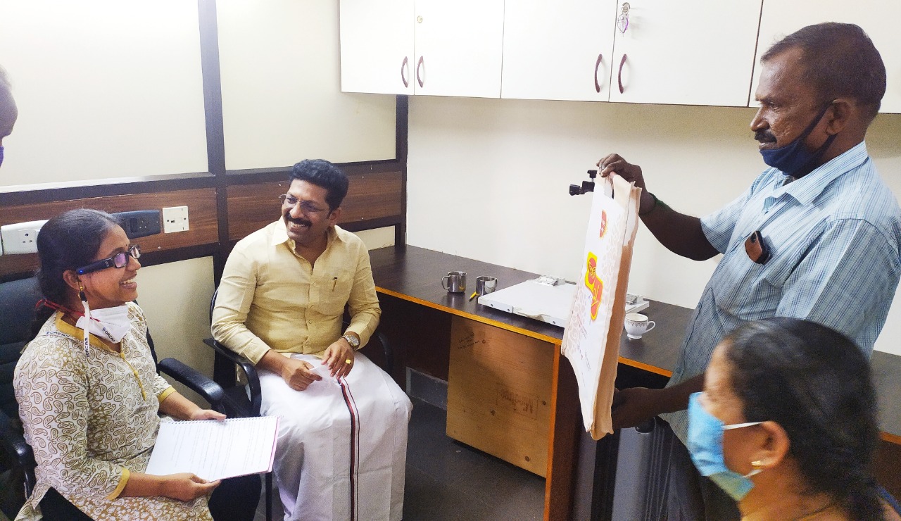 Madurai : DMK MLA gives ORCAM tool for Purana Sundari IAS