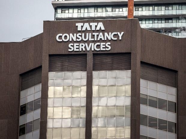 tcs to pay 140 million us dollar for epic system lawsuit employees