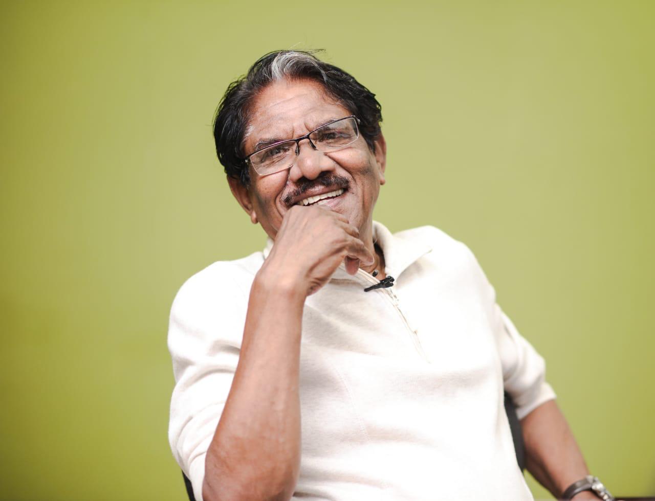 Director Bharathiraja’s first review of Suriya’s Soorarai Pottru out