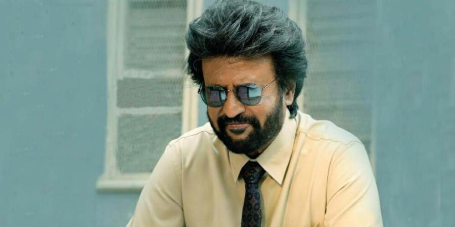 Superstar Rajinikanth throwback photo with friends