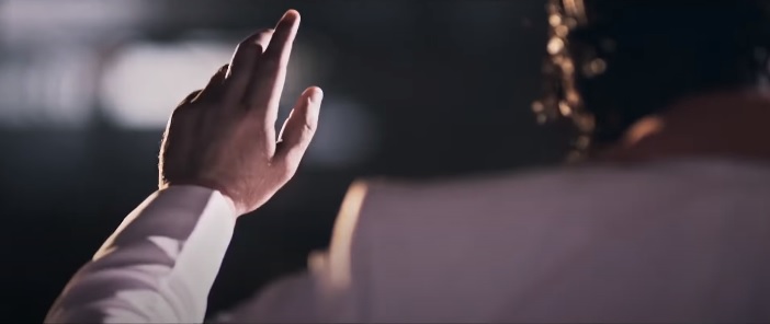 New mass surprise viral video from Yash's KGF released