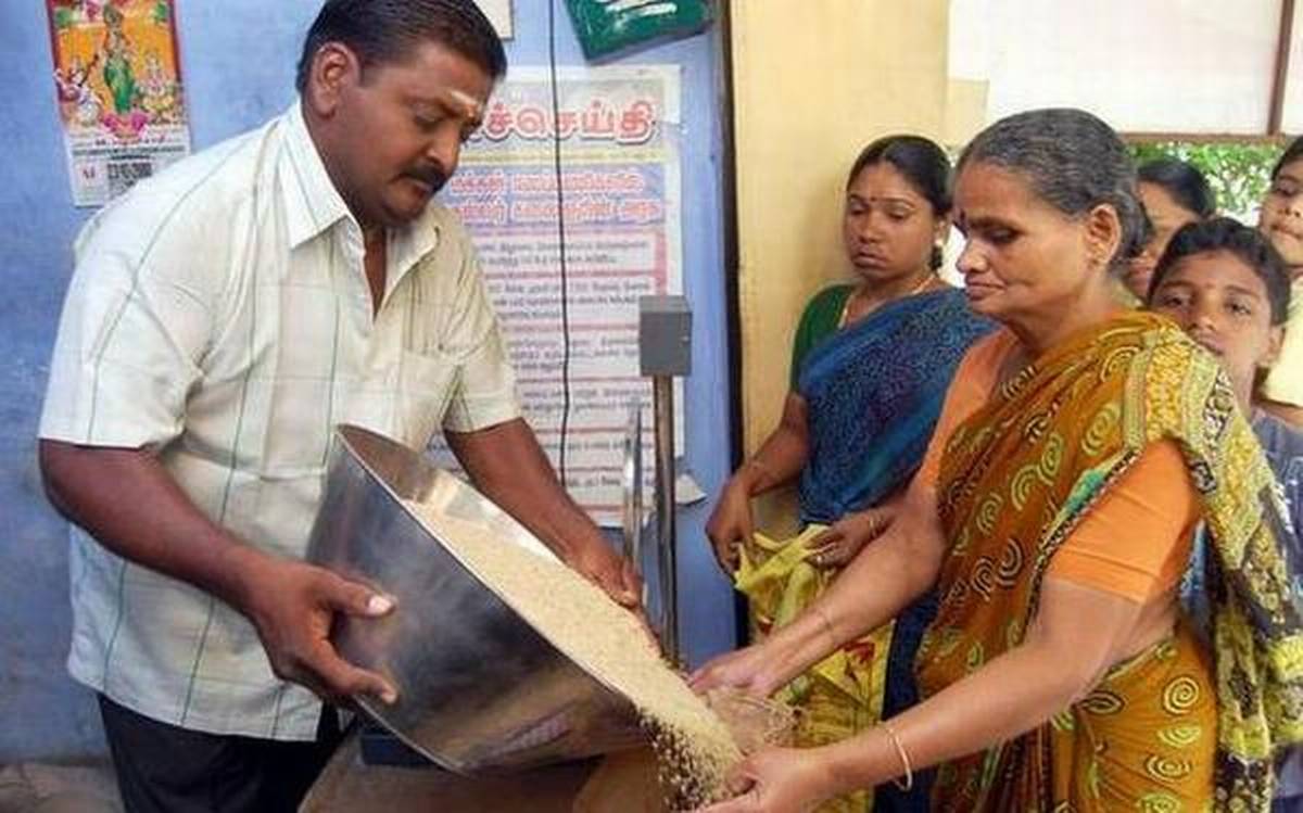 TN CM Edappadi Palaniswami inaugurates Moving ration shops