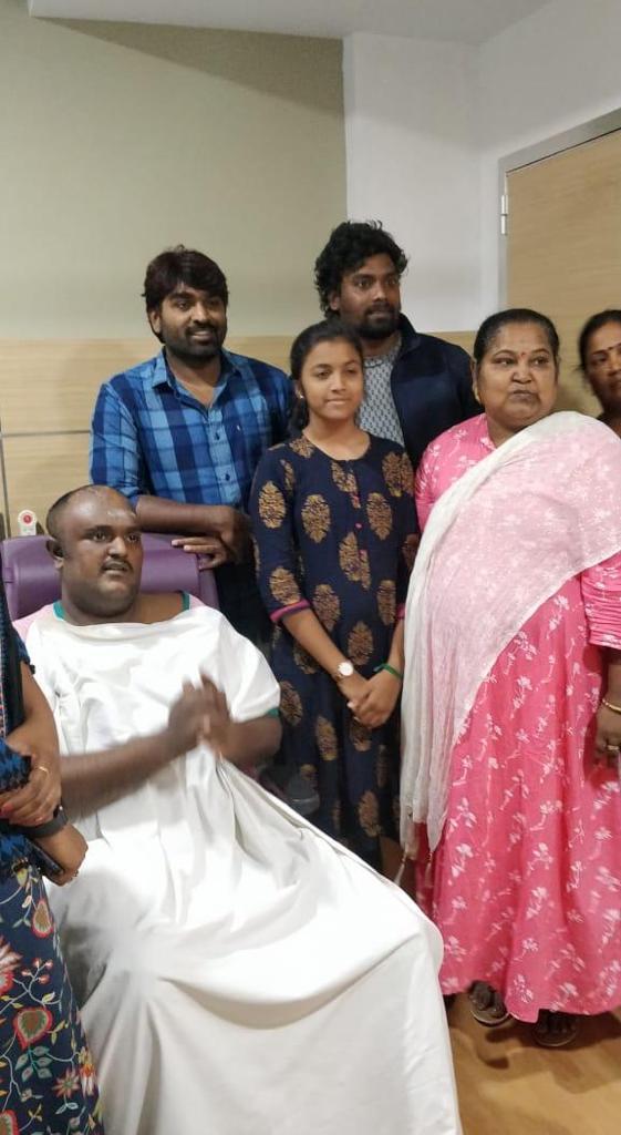Naanum Rowdy Dhaan actor and VJ Lokesh completes skull replacement surgery; latest pic go viral