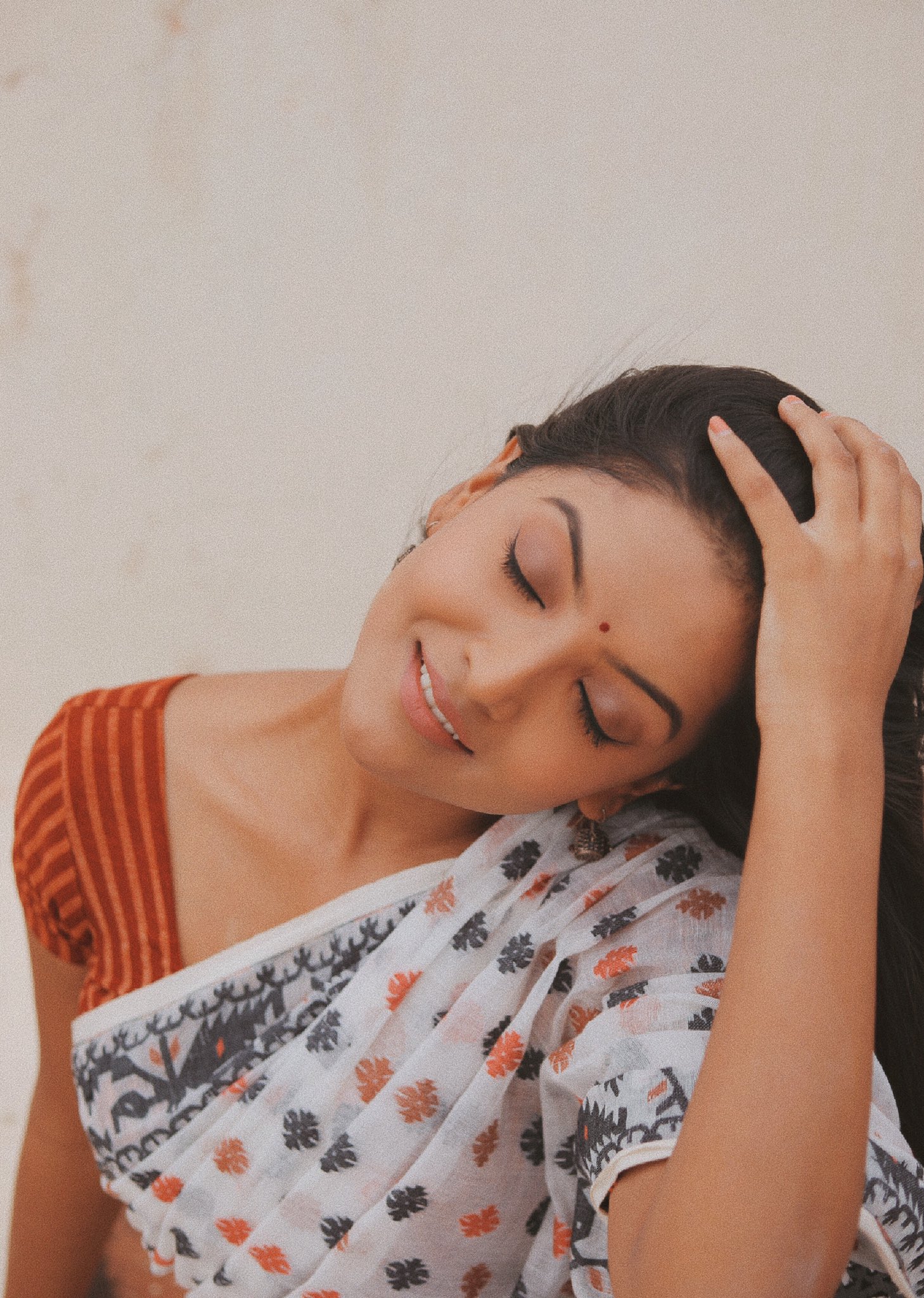 Bigg Boss star’s adult-comedy flick locks this young heroine as lead ft Nivedhithaa Sathish and Mahat Raghavendra