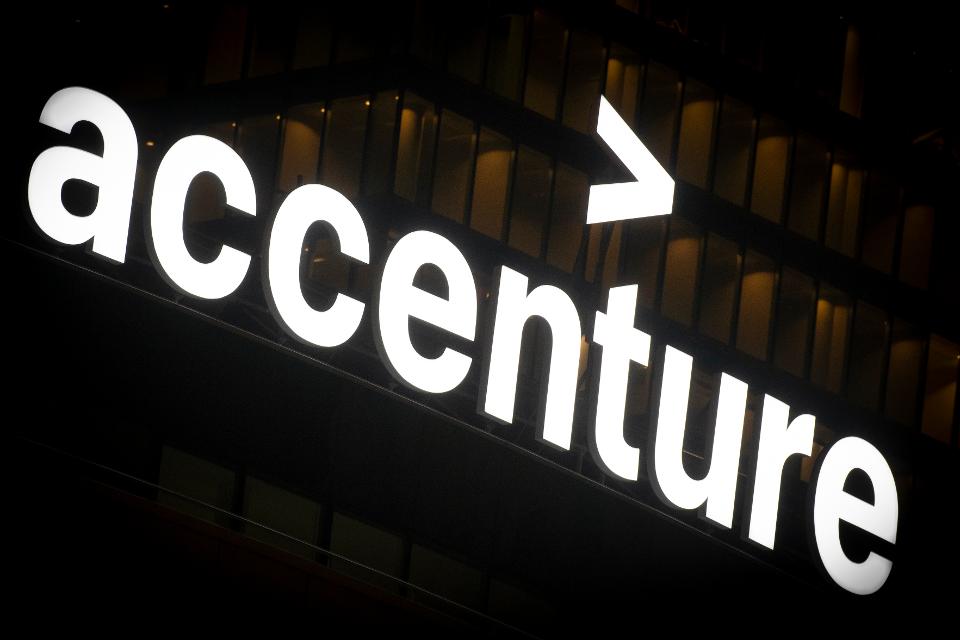 accenture offers 7 month severance payout to employees report
