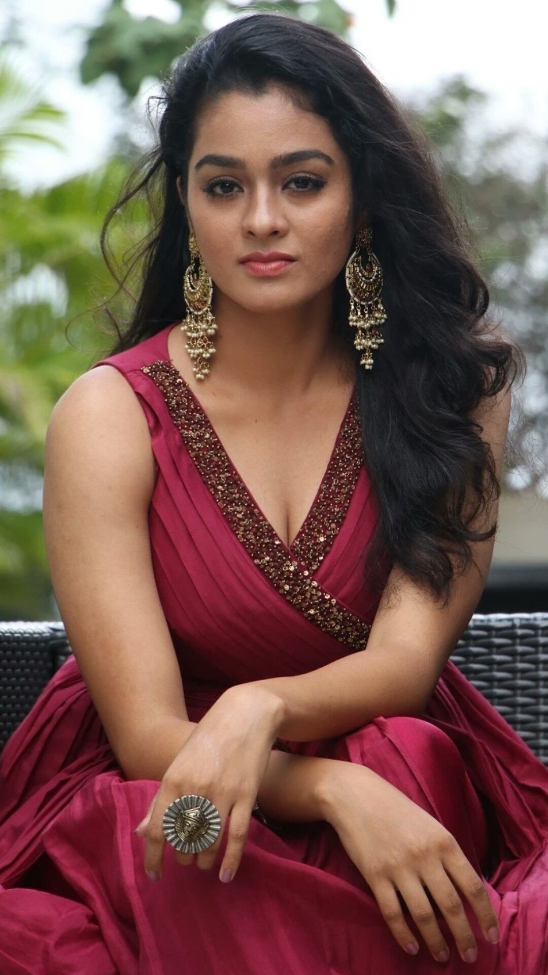 Popular heroine’s official statement on Bigg Boss Tamil 4 entry ft Gayathrie Shankar