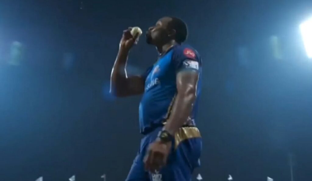 ishankishan girlfriend aditihundia reacts to kieron pollard catch