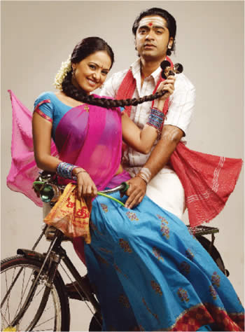 Simbu’s heroine and Bigg Boss actress quits film industry, fans in shock ft Sana Khan