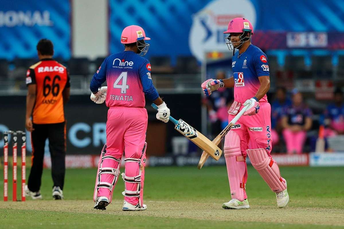 rajasthan royals sun risers trolls hyderabad after epic win