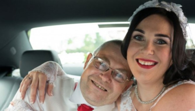 Bride saves dad’s life when he collapses at her wedding reception
