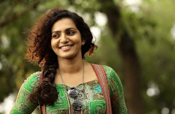 Parvathy resigns AMMA to show support for Bhavana