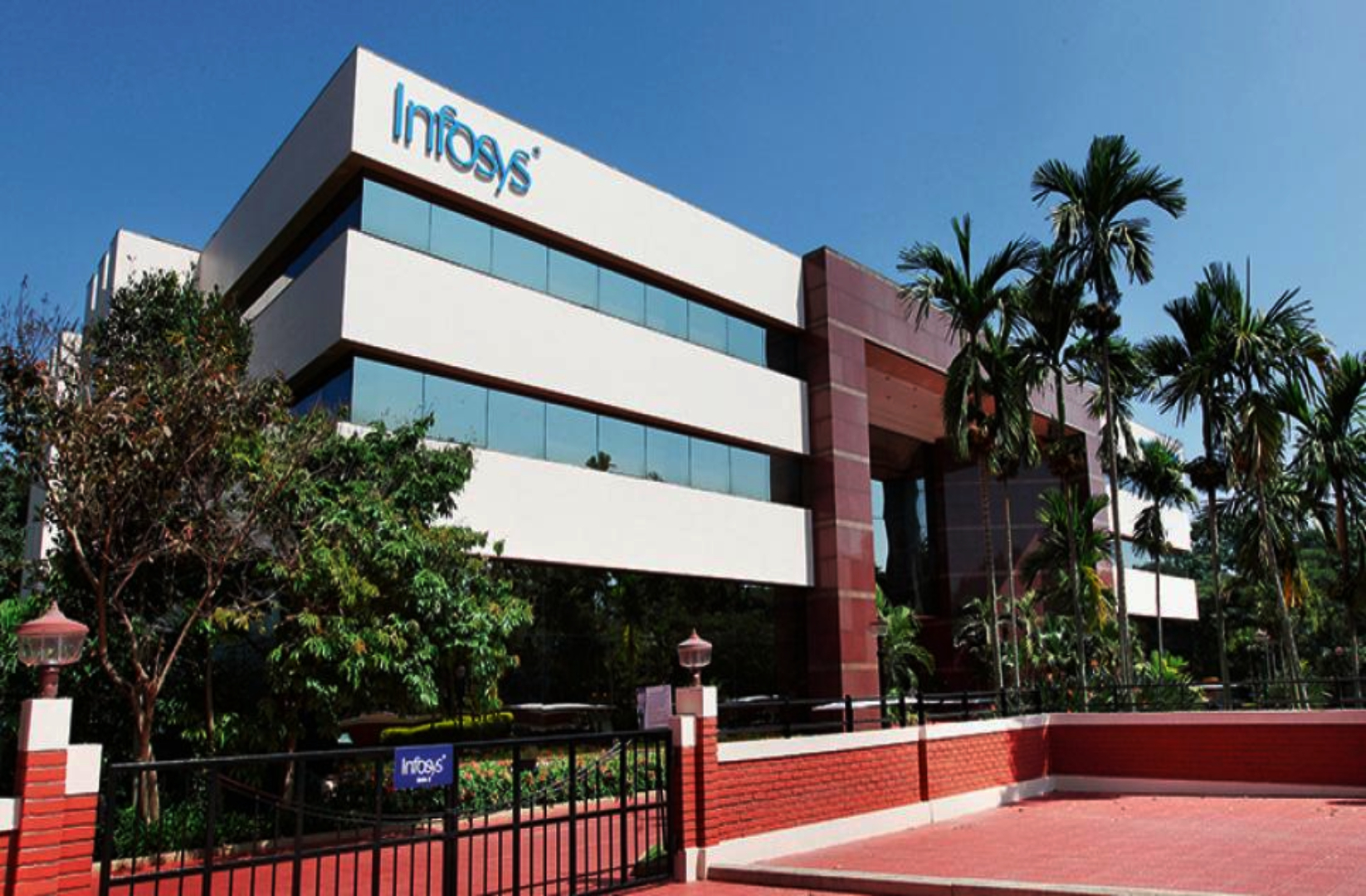 IT Major Infosys To Rollout Salary Hikes Promotions Special Bonus