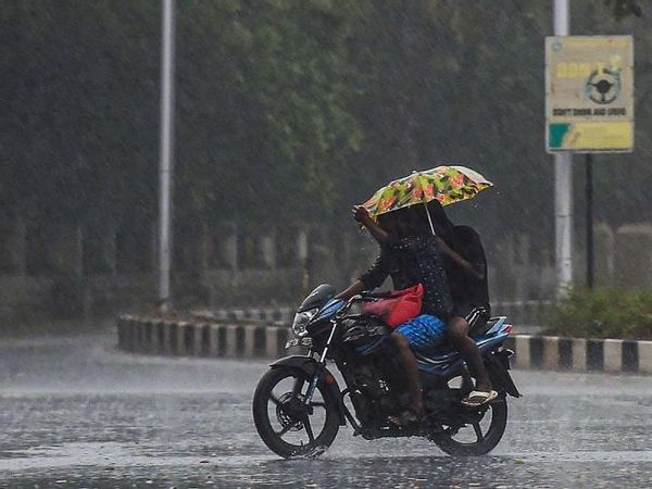 Heavy rains in Chennai from October 19-21 due to low-pressure 