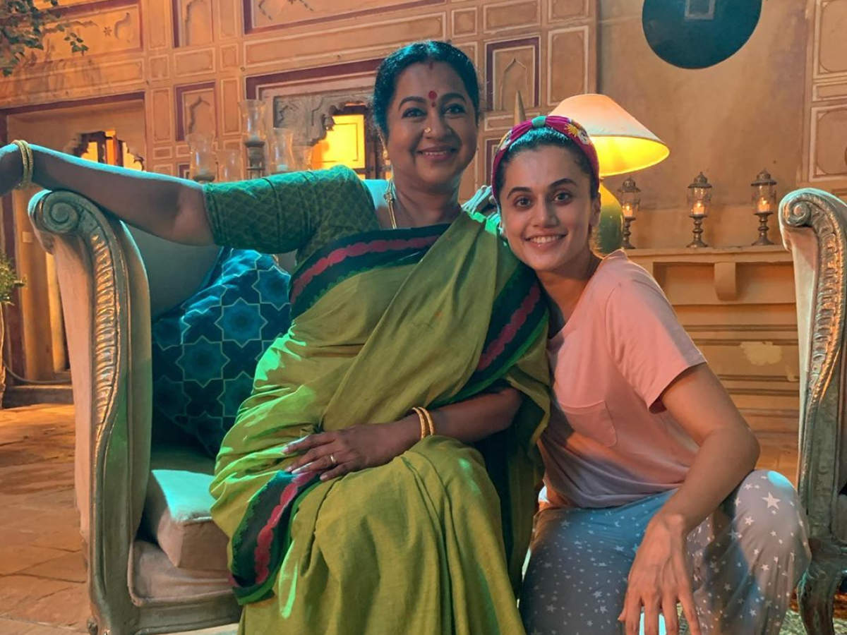 Radikaa Sarathkumar says Chithi 2 not ending Sun TV