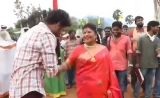 மூக்குத்தி அம்மன் ஷூட்டிங் வீடியோ | nayanthara rj balaji's mookuthi amman shooting spot video goes viral ft LR Eswari