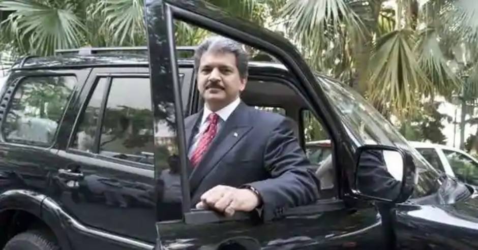 Anand Mahindra share picture of Scorpio tied tree with a chain