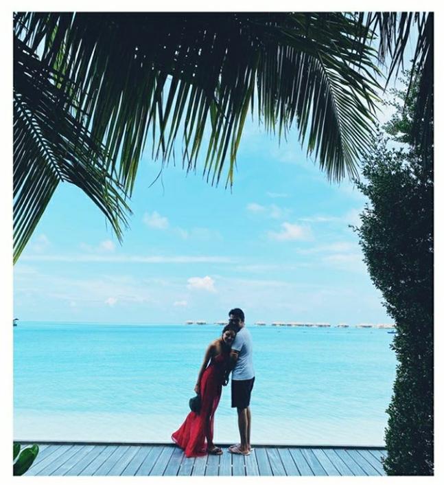 Set of viral holidaying pics from Kajal Aggarwal Gautham Kitchlu honeymoon