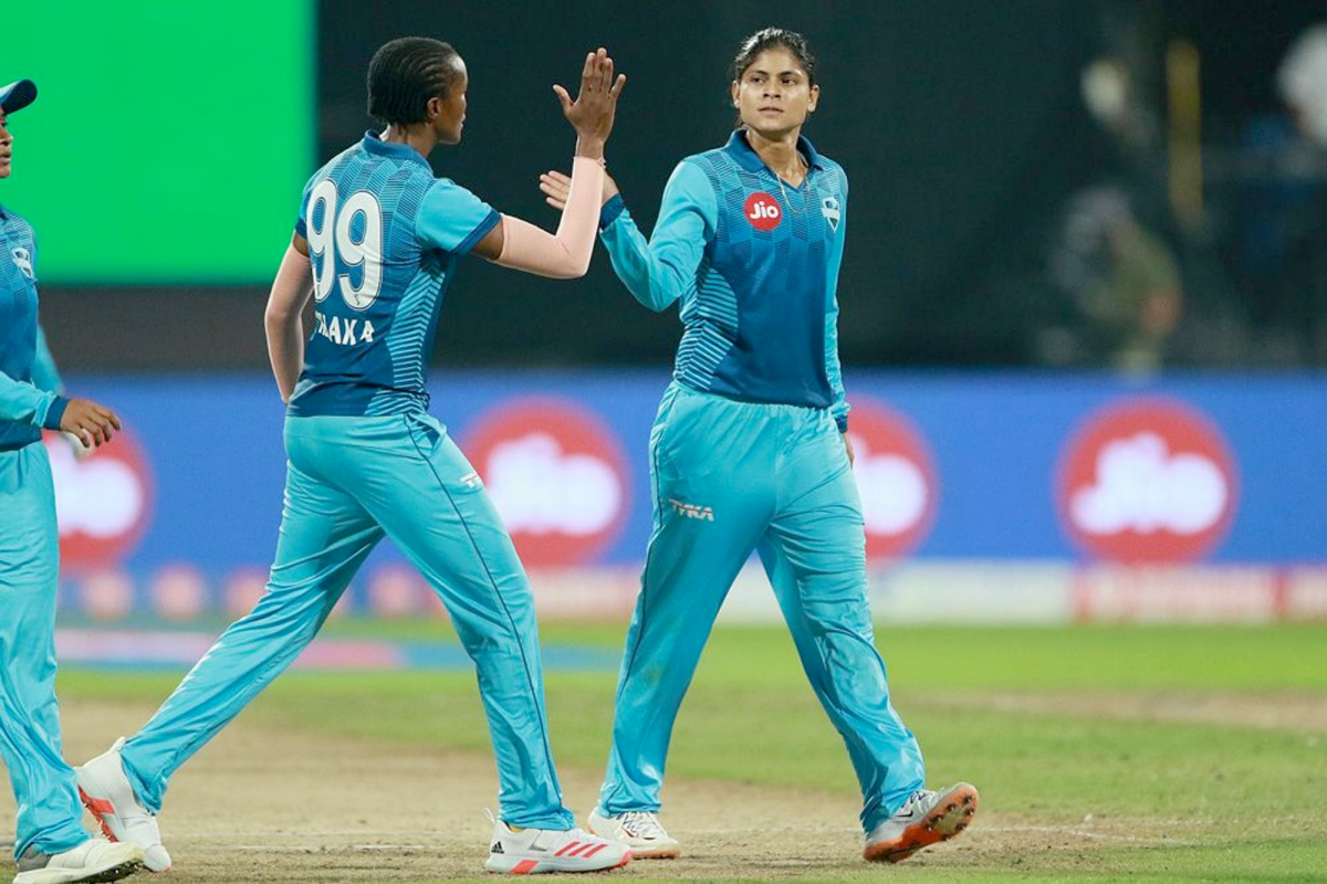 radha yadav caught swearing on the field women t20 challenge 