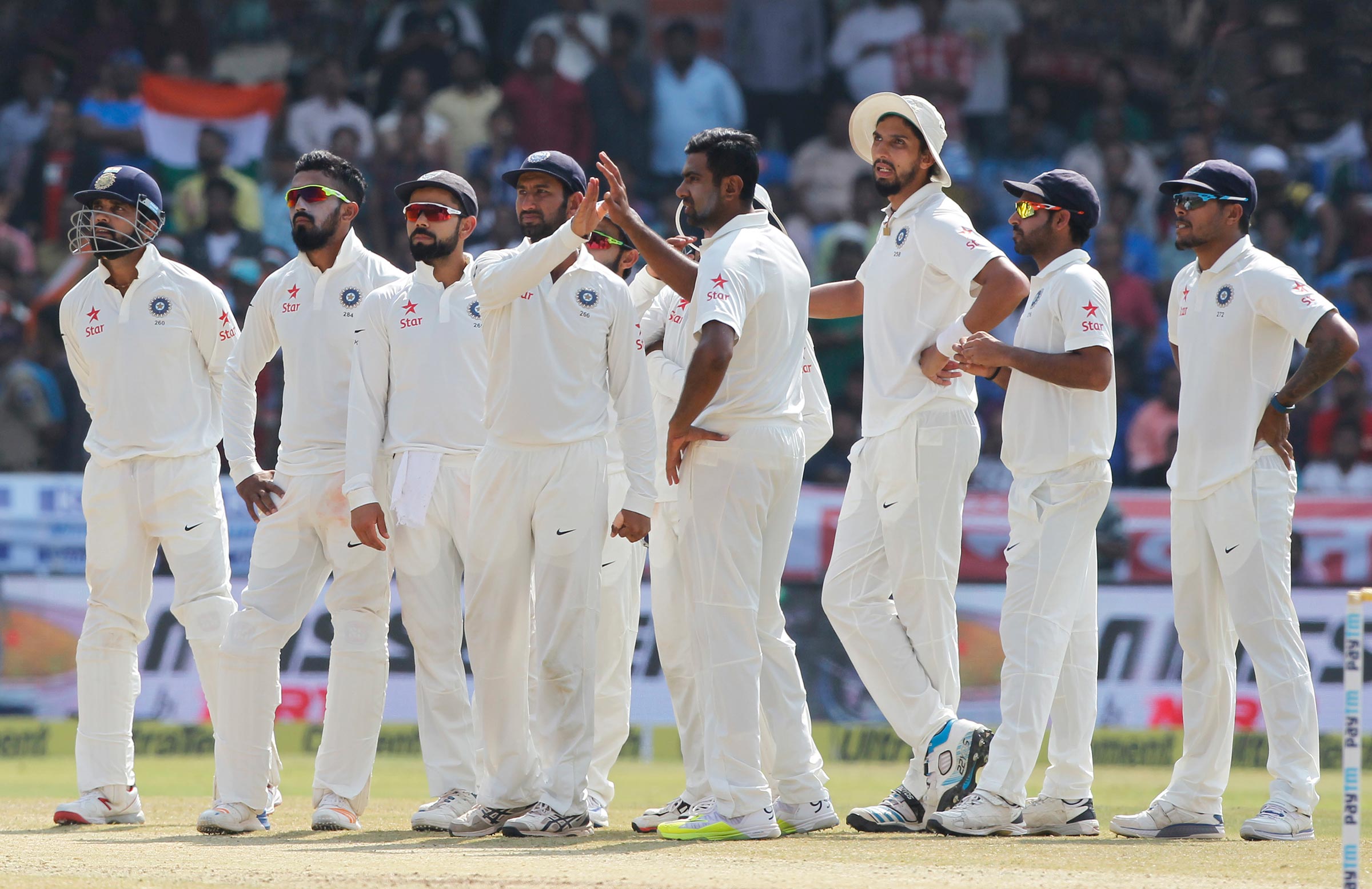 teamindia leaves for australia from dubai in ppe kits photo viral