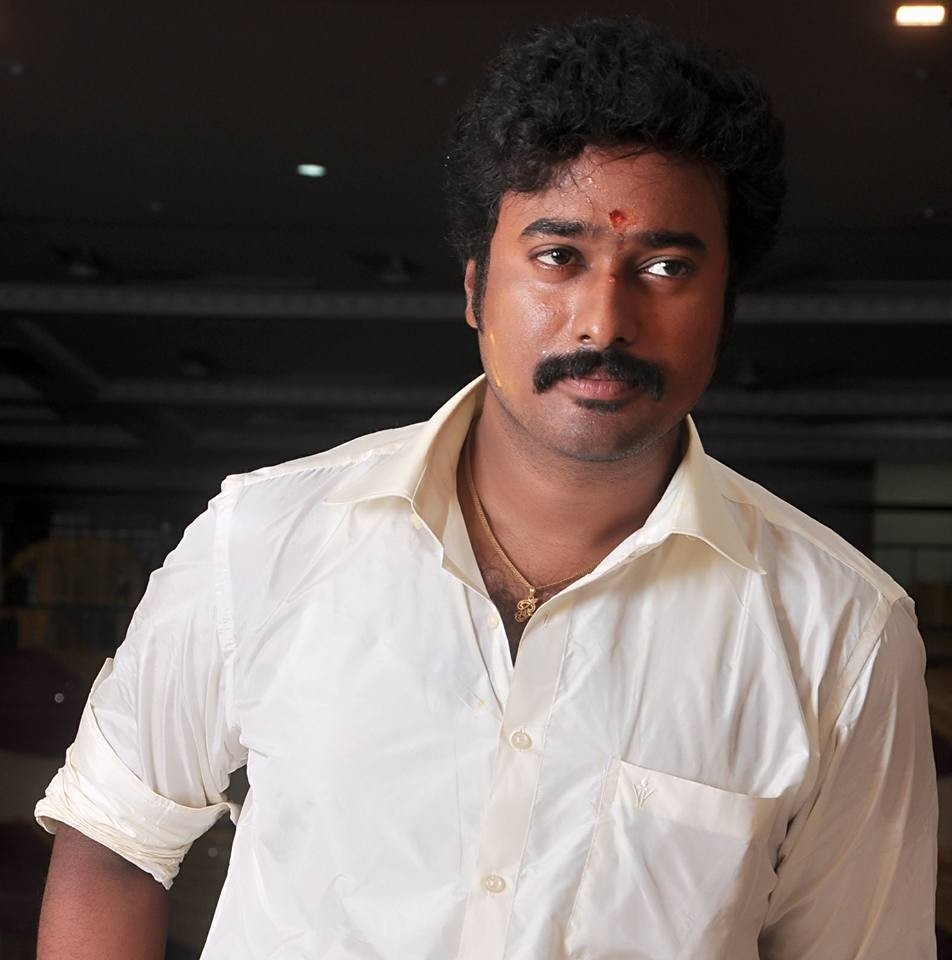 This actor dubbed for Kalam's voice in Suriya, Aparna Balamurali's Soorarai Pottru