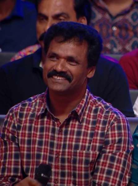 Vanitha gives an important update about Losliya after her father Mariyanesan’s death