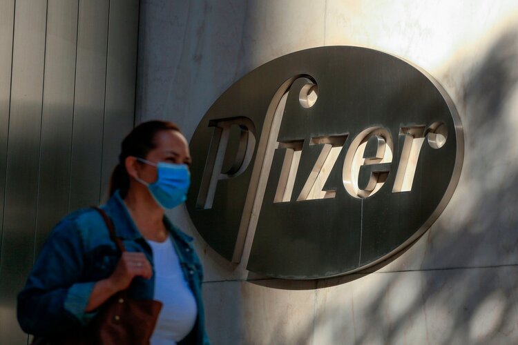 Pfizer To Start COVID-19 Vaccine Pilot Delivery Program In 4 US States