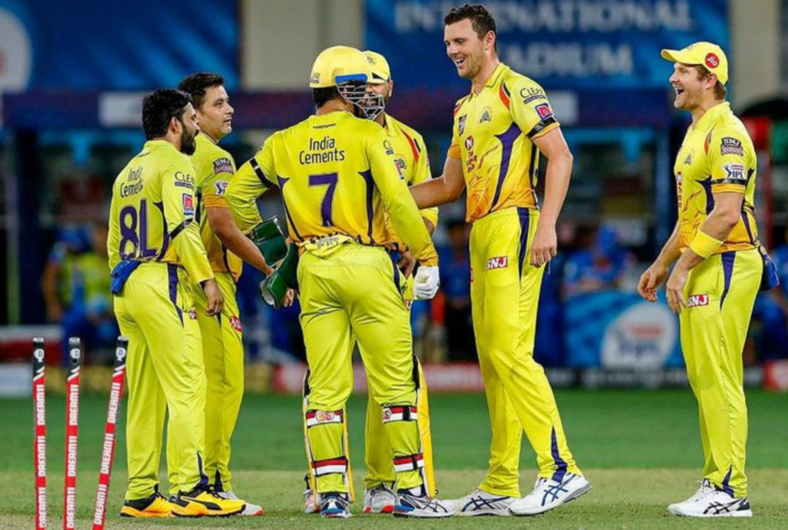 Aakash Chopra Names Players Dhonis CSK Might Release Before IPL2021