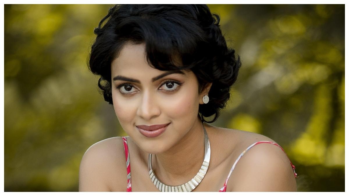 Amala Paul posts Instagram photos fans happy view here