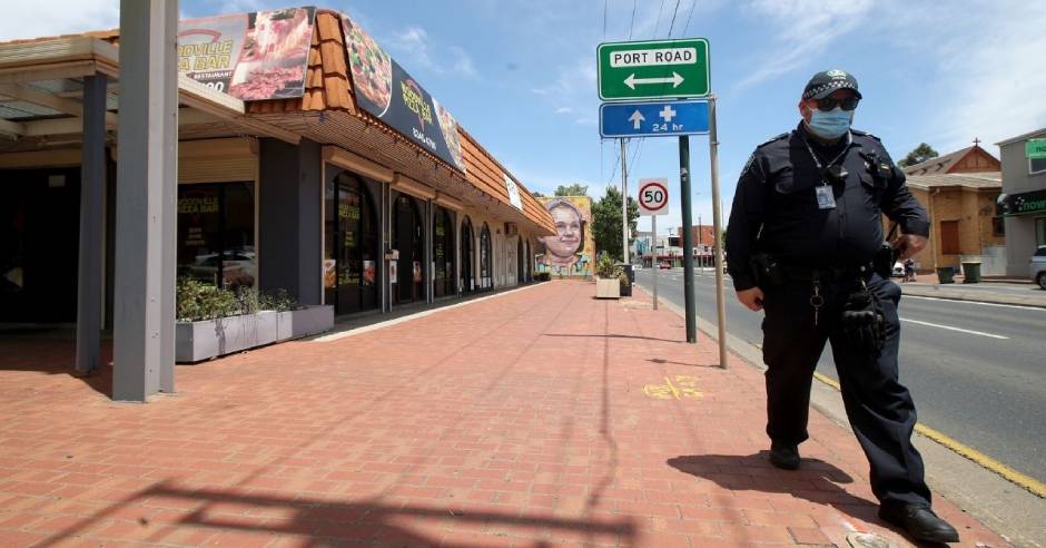Pizza worker's lie forced South Australia COVID-19 lockdown
