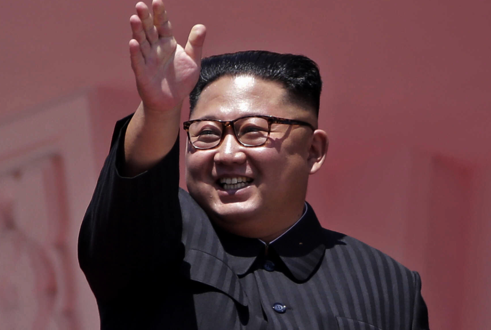 North Koreas Kim Jong Un Secretly Given Covid Vaccine From China