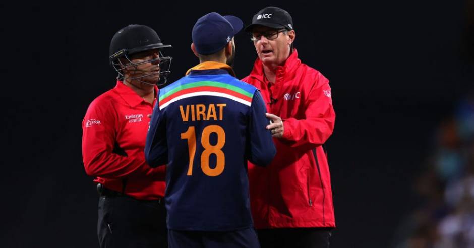 Natarajan miss one wicket after Virat Kohli delays DRS call