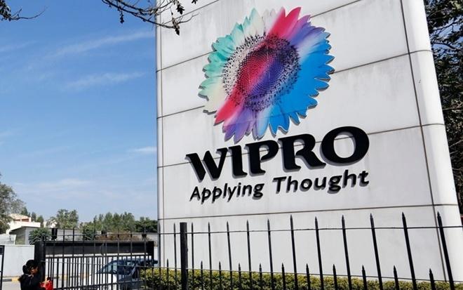 wipro to roll out pay hikes for junior employees from january 1