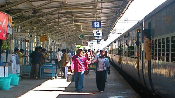 wife missed in a train travel, husband rescued her after 3 days 