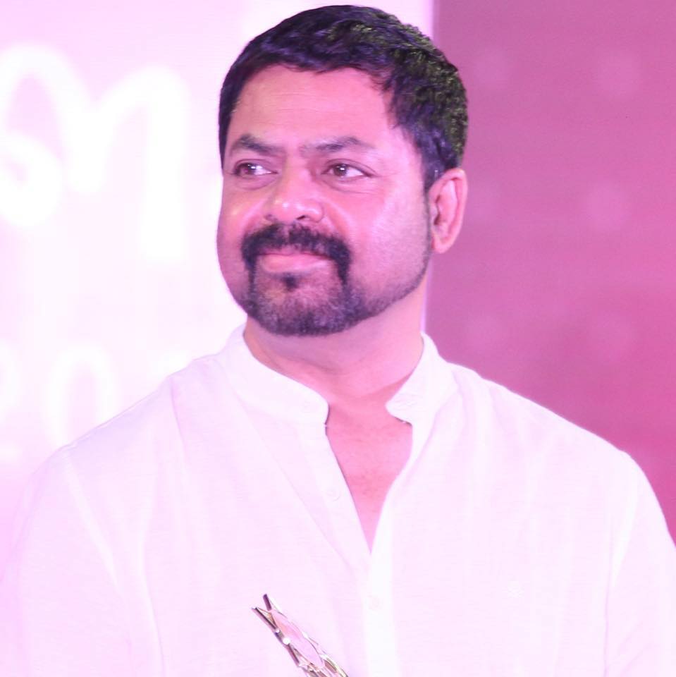 Popular Vijay TV celebrity issues statement that Aari is the Bigg Boss Tamil 4 title winner ft James Vasanthan