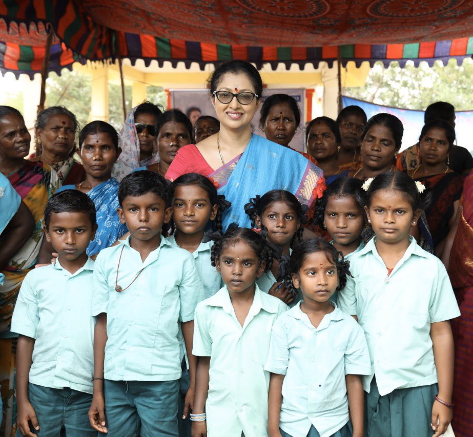 Gautami warns protest BJP if road works not completed