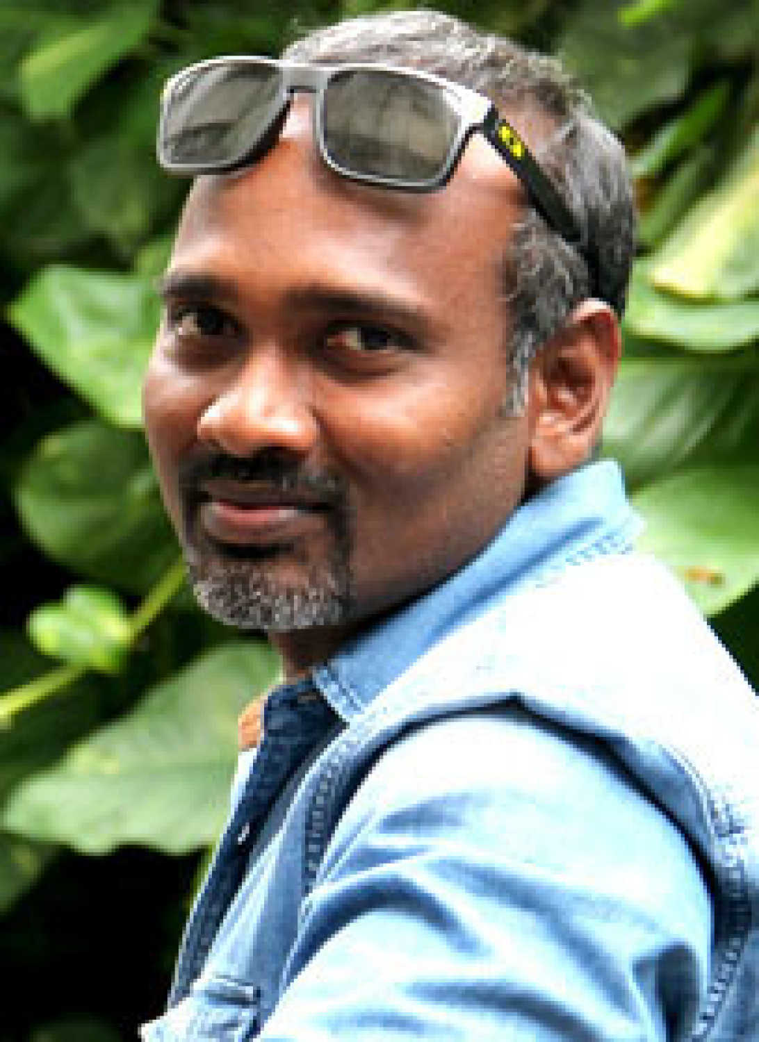 Popular director request Rajinikanth to support Kamal Haasan instead; explains reason ft SD Vijay Milton