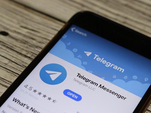 25 million users joined telegram in 72 hrs whatsapp,signal competition