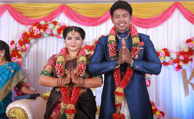 பிரபல நடிகரின் மகனுக்கு திருமண நிச்சயம் | Popular tamil actor's son engagement photos released