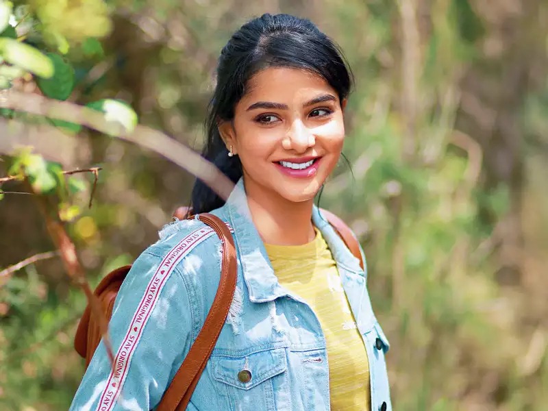 Cooku with Comali fame actress was paired with Shane Nigam in this movie