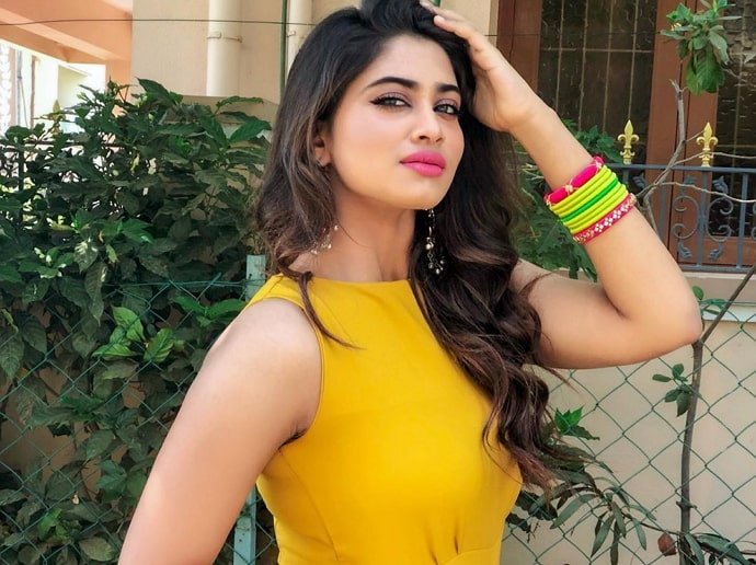 Bigg Boss Tamil 4 fame Shivani reveals this was not telecasted much in TV, viral video