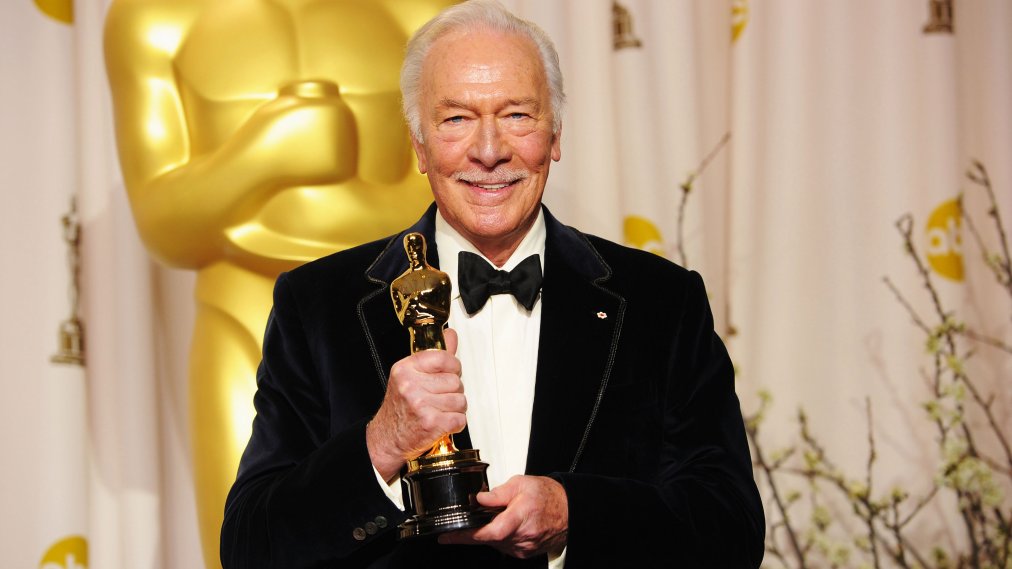 Popular Oscar-winning actor passes away; industry and fans in shock ft Christopher Plummer