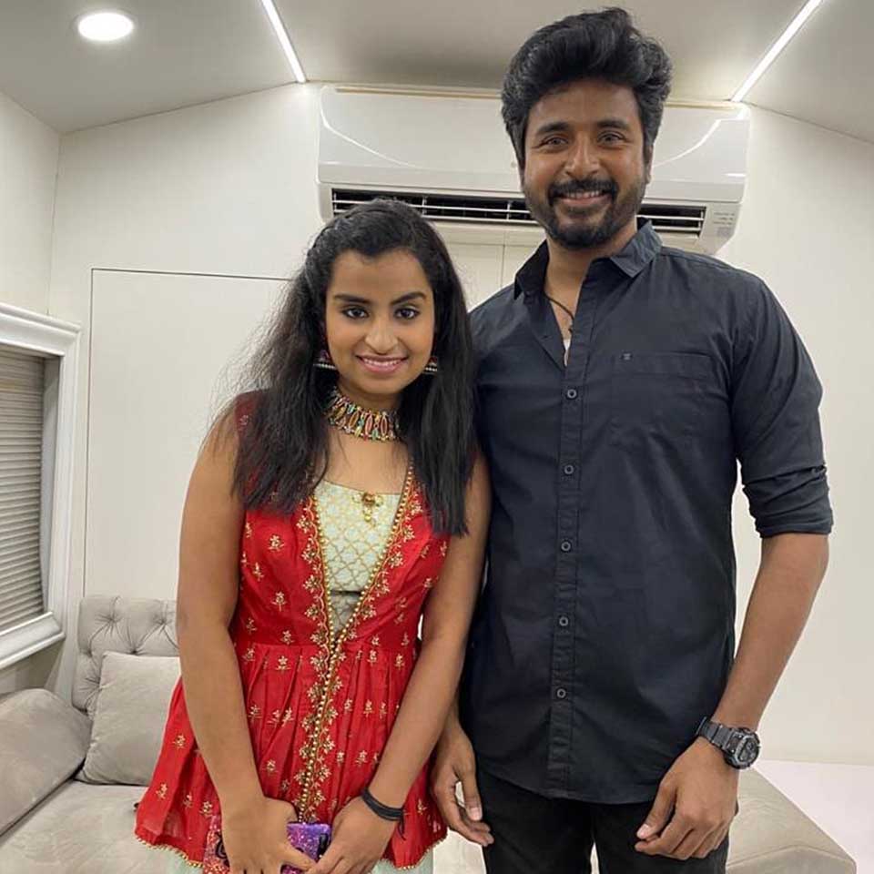 Cook with Comali fame Sivaangi makes her acting debut in this mass hero Sivakarthikeyan’s Don