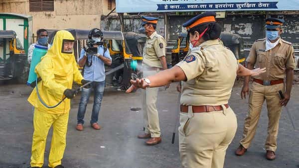Maharashtra records sudden jump in Covid-19 cases, triggers panic